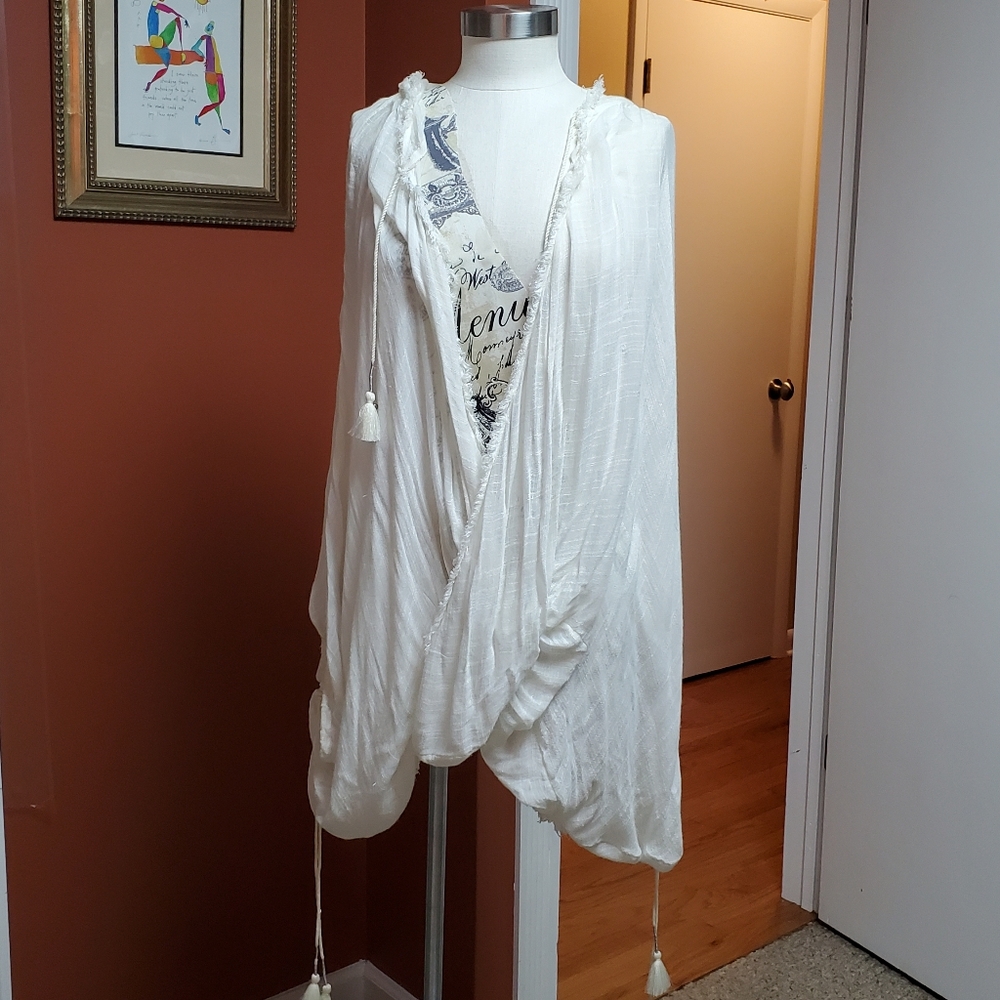 Free People off-white rayon tunic